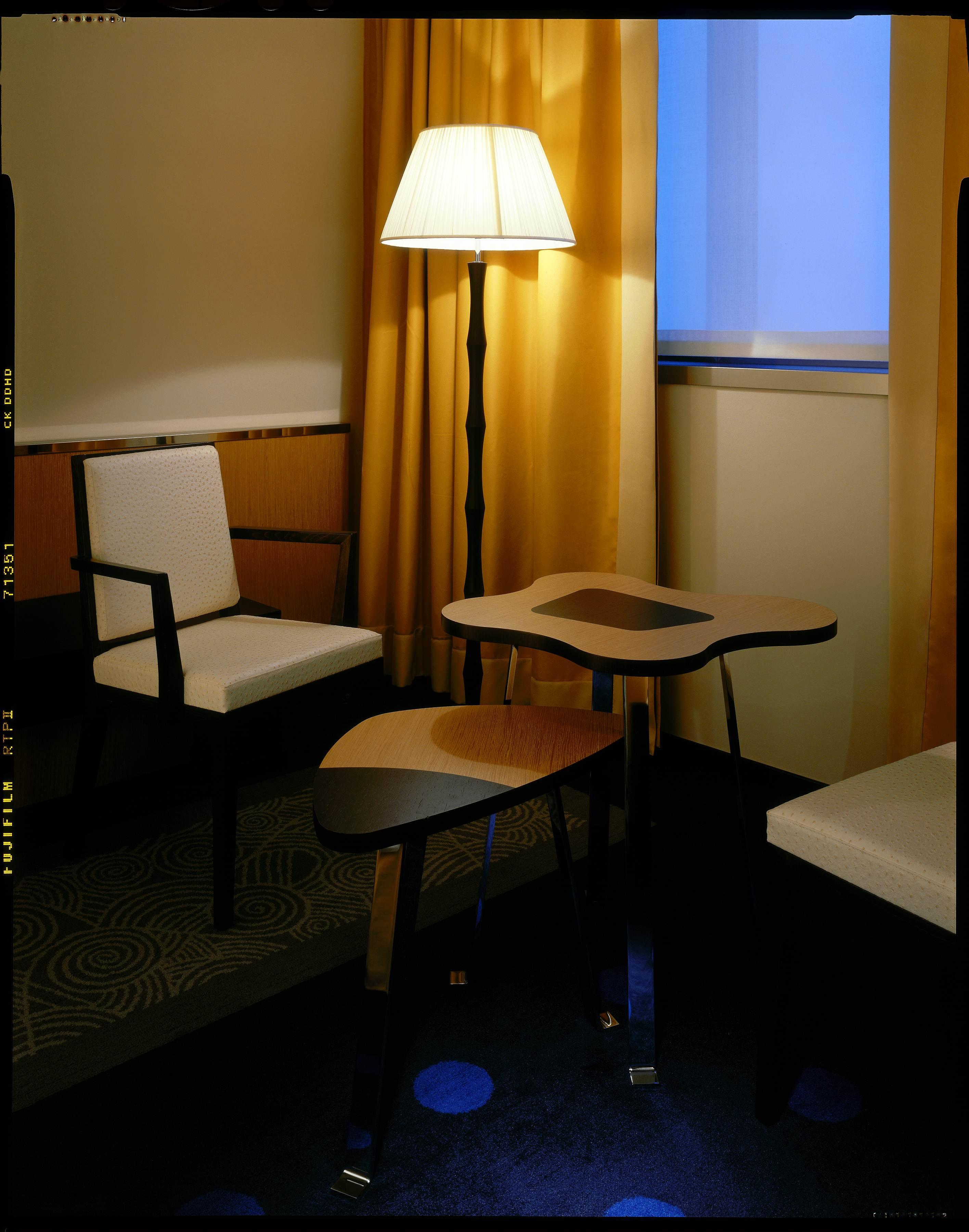 Una Hotels Malpensa Cerro Lago Maggiore Екстериор снимка